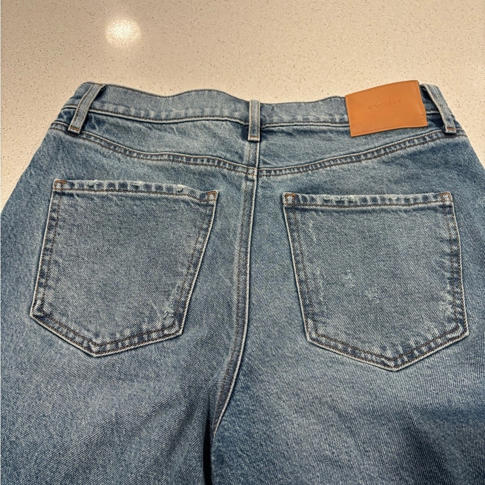 Express Blue Straight Distressed Jeans, size 8 - Picture 5 of 10